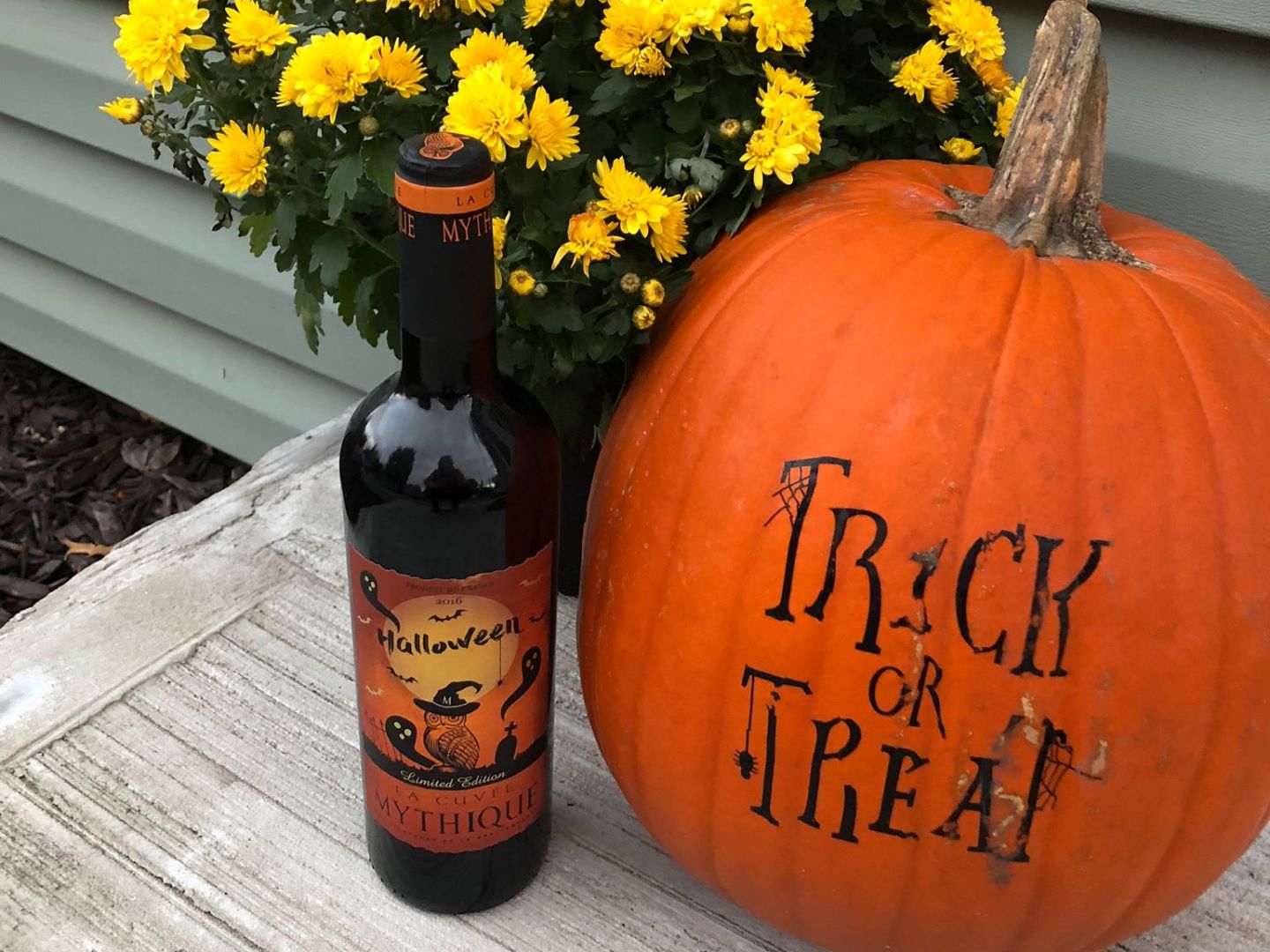 a vase of flowers sitting on a table